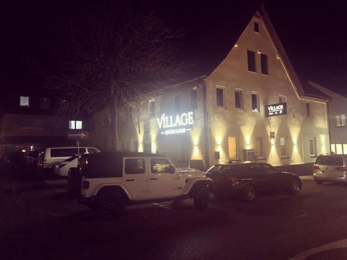 Village Bistro & Bar Fremdenzimmer Dettingen an der Erms Luaran gambar